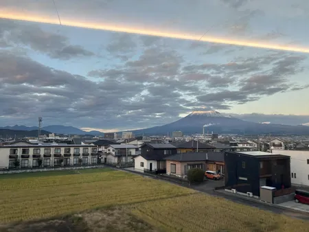 曇りの富士山